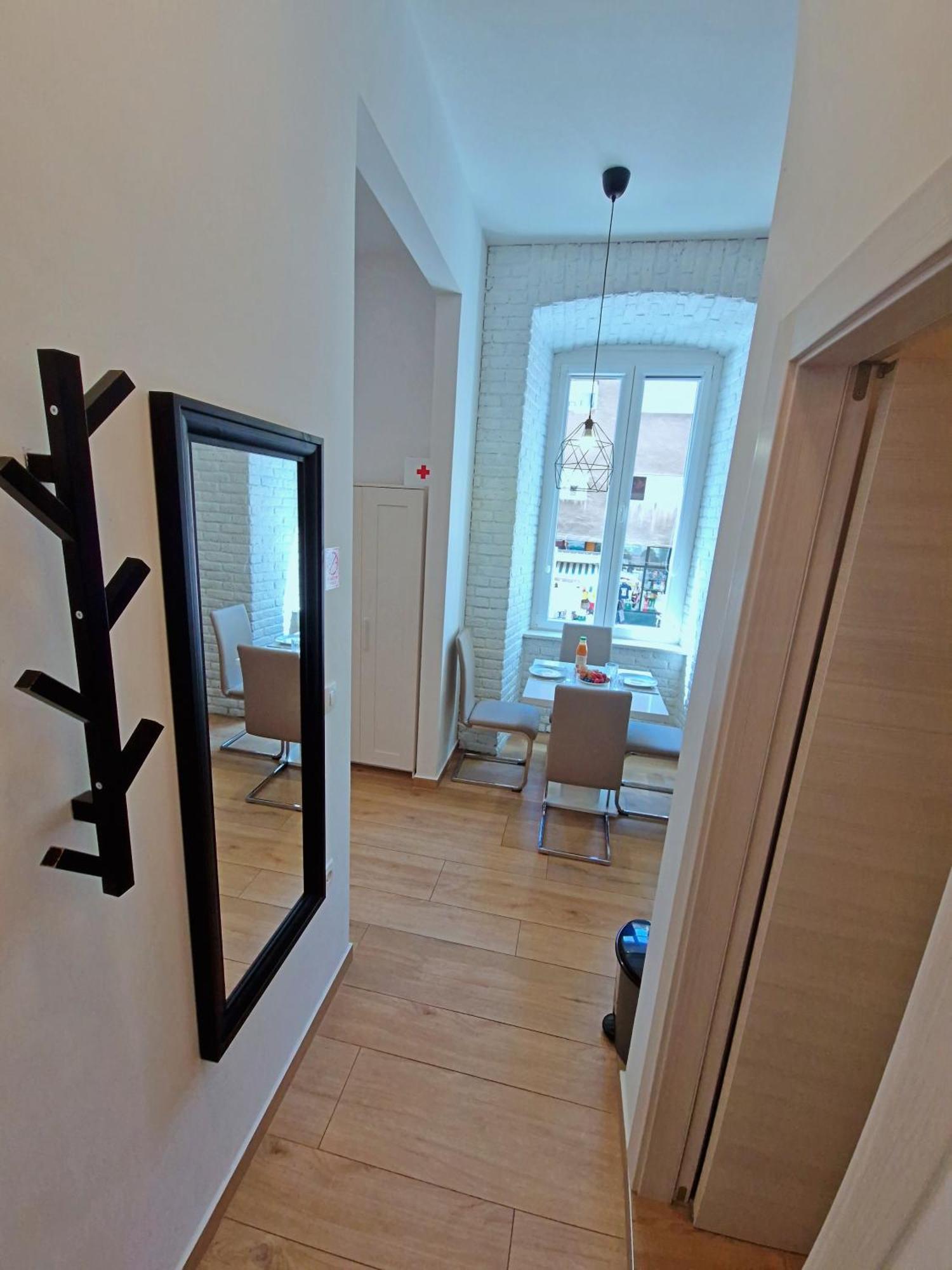 Lola'S Place Rijeka Exterior foto